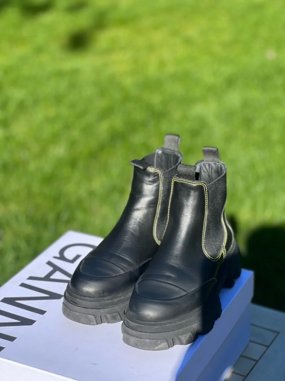 GANNI Designer Black Chelsea Boots green Stitching Size euro9 in Original box